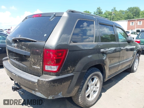 2005 Jeep Grand Cherokee Laredo с VIN 1J4HR48N65C530330, выставлен на аукционе IAAI как лот 42733901 с пробегом 177 349 миль миль и . История ставок и продаж доступна на DreamBid. Изображение 4.