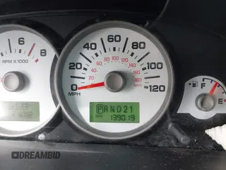 2007 Ford Escape Limited with VIN 1FMCU94167KA76261, listed as a IAAI auction lot 42152654 with 139,019 mi miles. Bid and sale history available at carsss.com. Image 7.