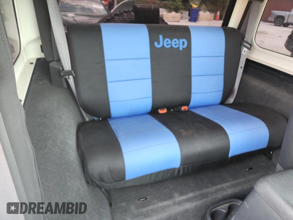 2001 Jeep Wrangler Sport с VIN 1J4FA49S91P347090, выставлен на аукционе Copart как лот 60436405 с пробегом 141 172 миль миль и Списание • Salvage title. История ставок и продаж доступна на DreamBid. Изображение 11.