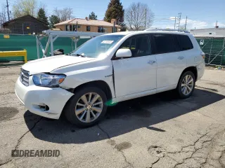2008 Toyota Highlander z VIN JTEEW41A182024807, wystawiony jako Copart lot #53750365 z przebiegiem 304 151 mil mil oraz Czysty tytuł • Clean title. Historia ofert i sprzedaży dostępna na DreamBid. Obrazek 1.
