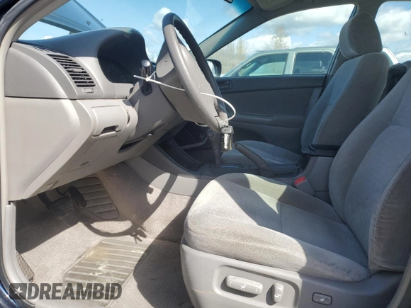 2004 Toyota Camry LE with VIN 4T1BE32K44U270644, listed as a Copart auction lot 51986445 with 257,429 mi miles and Salvage Title. Bid and sale history available at DreamBid. Image 7.