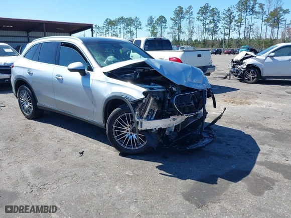 2024 Mercedes-Benz GLC with VIN W1NKM4GB4RF172935, listed as a IAAI auction lot 41693970 with 1,949 mi miles. Bid and sale history available at carsss.com. Image 1.