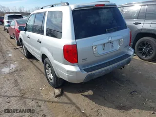 2003 Honda Pilot EX with VIN 2HKYF18553H556321, listed as a IAAI auction lot 41840056 with 110,352 mi miles. Bid and sale history available at carsss.com. Image 3.