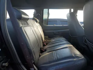 2001 Ford Explorer Eddie Bauer z VIN 1FMZU74E61UB05545, wystawiony jako Copart lot #42649494 z przebiegiem 136 242 mil mil oraz Nie do naprawy • Non repairable. Historia ofert i sprzedaży dostępna na DreamBid. Obrazek 11.