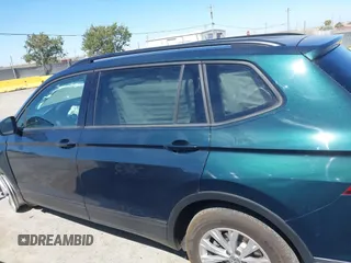2018 Volkswagen Tiguan S with VIN 3VV1B7AX1JM165641, listed as a IAAI auction lot 42699622 with 75,354 mi miles and . Bid and sale history available at DreamBid. Image 13.