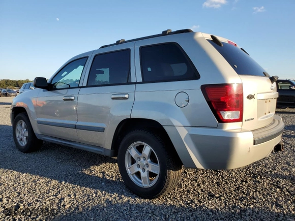 2007 Jeep Grand Cherokee Laredo with VIN 1J8HS48P97C536260, listed as a Copart auction lot 74230594 with 94,313 mi miles and Salvage Title. Bid and sale history available at carsss.com. Image 2.