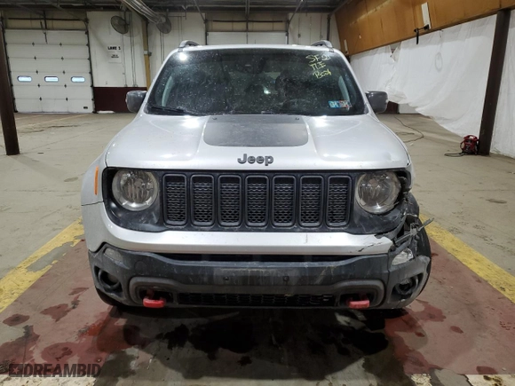 2021 Jeep Renegade Trailhawk with VIN ZACNJDC16MPM23404, listed as a Copart auction lot 86534924 with 43,849 mi miles and Salvage Title. Bid and sale history available at carsss.com. Image 5.