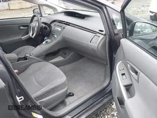 2010 Toyota Prius II z VIN JTDKN3DU7A5085240, wystawiony jako IAAI lot #42128447 z przebiegiem 157 218 mil mil oraz . Historia ofert i sprzedaży dostępna na DreamBid. Obrazek 5.