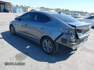 2018 Hyundai Elantra SEL z VIN 5NPD84LF5JH336295, wystawiony jako IAAI lot #41786963 z przebiegiem 96 399 mil mil oraz . Historia ofert i sprzedaży dostępna na DreamBid. Obrazek 3.