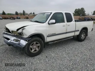 2000 Toyota Tundra SR5 with VIN 5TBRT3418YS024647, listed as a Copart auction lot 50845505 with 240,556 mi miles and Salvage Title. Bid and sale history available at DreamBid. Image 1.