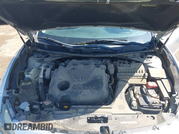 2018 Nissan Maxima SR with VIN 1N4AA6AP3JC374804, listed as a IAAI auction lot 42145406 with 136,757 mi miles. Bid and sale history available at carsss.com. Image 10.