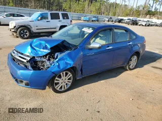 2011 Ford Focus SEL with VIN 1FAHP3HN1BW103059, listed as a Copart auction lot 45909545 with 121,677 mi miles and Salvage Title. Bid and sale history available at carsss.com. Image 1.