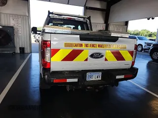 2019 Ford F-250 XL with VIN 1FT7X2B62KEE27421, listed as a IAAI auction lot 42875164 with 143,483 mi miles and . Bid and sale history available at DreamBid. Image 18.