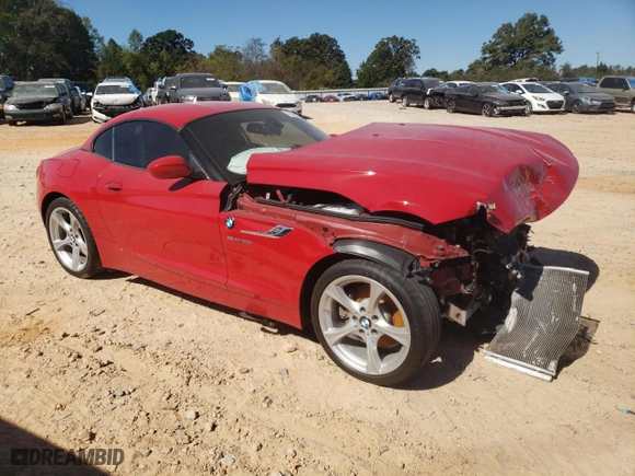 2014 BMW Z4 sDrive28i with VIN WBALL5C53EP556601, listed as a Copart auction lot 75437204 with 51,912 mi miles and Salvage Title. Bid and sale history available at carsss.com. Image 4.