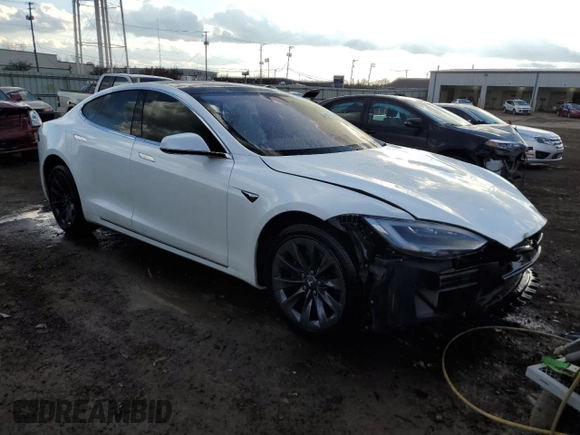2017 Tesla Model S 100D с VIN 5YJSA1E26HF212985, выставлен на аукционе Copart как лот 46702705 с пробегом 58 179 миль миль и Списание • Salvage title. История ставок и продаж доступна на DreamBid. Изображение 4.