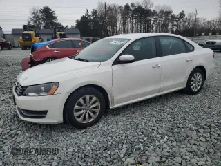 2013 Volkswagen Passat S with VIN 1VWAP7A35DC087266, listed as a Copart auction lot 41842195 with 128,551 mi miles and Salvage title. Bid and sale history available at DreamBid. Image 1.
