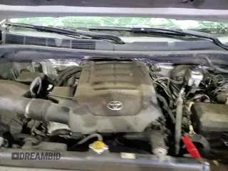 2017 Toyota Tundra SR5 с VIN 5TFDY5F10HX594194, выставлен на аукционе Copart как лот 71260115 с пробегом 129 476 миль миль и Списание • Salvage title. История ставок и продаж доступна на DreamBid. Изображение 14.