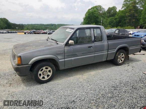 1992 Mazda B-Series Truck with VIN JM2UF3137N0287091, listed as a Copart auction lot 54333985 with 217,747 mi miles and Clean Title. Bid and sale history available at DreamBid. Image 1.