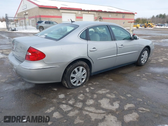 2008 Buick LaCrosse CX z VIN 2G4WC582481178560, wystawiony jako IAAI lot #41667461 z przebiegiem 92 297 mil mil oraz . Historia ofert i sprzedaży dostępna na DreamBid. Obrazek 4.