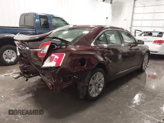 2011 Ford Taurus Limited с VIN 1FAHP2FW8BG106590, выставлен на аукционе IAAI как лот 42022354 с пробегом 107 586 миль миль и . История ставок и продаж доступна на DreamBid. Изображение 4.