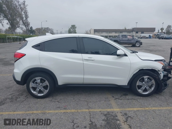 2021 Honda HR-V LX with VIN 3CZRU5H30MM722234, listed as a IAAI auction lot 41885832 with 45,005 mi miles. Bid and sale history available at carsss.com. Image 14.