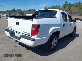 2009 Honda Ridgeline RT with VIN 5FPYK16269B109807, listed as a IAAI auction lot 42056354 with Not Provided miles. Bid and sale history available at carsss.com. Image 4.