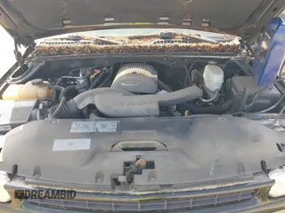 2005 Chevrolet Suburban Z71 with VIN 3GNFK16Z65G214436, listed as a IAAI auction lot 42104821 with 230,386 mi miles. Bid and sale history available at carsss.com. Image 10.