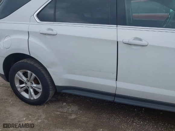 2014 Chevrolet Equinox LT with VIN 2GNFLFEK3E6233391, listed as a IAAI auction lot 42050952 with 140,019 mi miles. Bid and sale history available at carsss.com. Image 6.