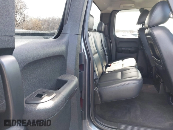 2013 Chevrolet Silverado 1500 LT with VIN 1GCRKSE75DZ364886, listed as a IAAI auction lot 41702368 with 69,351 mi miles and . Bid and sale history available at DreamBid. Image 8.
