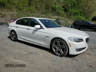 2013 BMW 5 Series 528i xDrive with VIN WBAXH5C55DD107861, listed as a Copart auction lot 55338525 with 91,137 mi miles and Non repairable. Bid and sale history available at DreamBid. Image 4.
