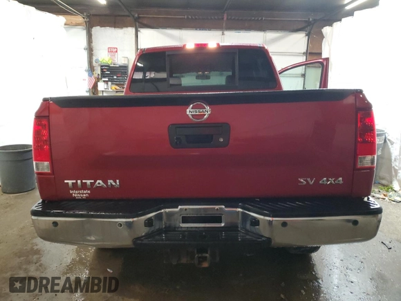 2014 Nissan Titan Pro-4X z VIN 1N6AA0EC6EN501437, wystawiony jako Copart lot #82822234 z przebiegiem 131 112 mil mil oraz Szkoda całkowita • Salvage title. Historia ofert i sprzedaży dostępna na DreamBid. Obrazek 6.