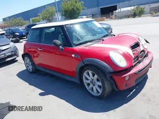 2005 MINI Hardtop S с VIN WMWRE33515TG96312, выставлен на аукционе IAAI как лот 42397054 с пробегом 176 049 миль миль и . История ставок и продаж доступна на DreamBid. Изображение 1.