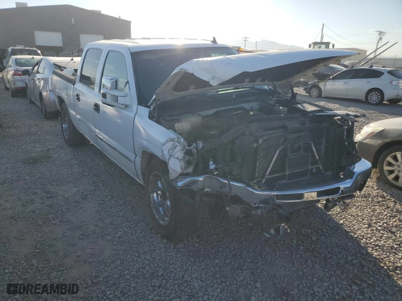 2007 GMC Sierra 1500 Classic SLT with VIN 2GTEK13Z971149196, listed as a Copart auction lot 74505984 with 0 mi miles and Salvage Title. Bid and sale history available at carsss.com. Image 4.