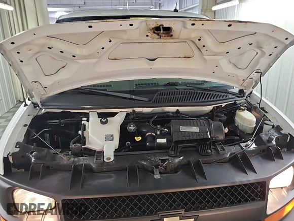 2015 Chevrolet Express Cargo with VIN 1GCWGFCF9F1167047, listed as a IAAI auction lot 42666478 with 169,647 mi miles and . Bid and sale history available at DreamBid. Image 18.