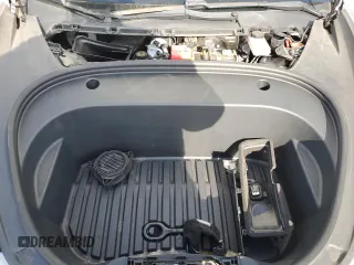 2021 Tesla Model 3 Standard Range Plus z VIN 5YJ3E1EA3MF855031, wystawiony jako Copart lot #51135295 z przebiegiem 41 488 mil mil oraz Szkody całkowita. Historia ofert i sprzedaży dostępna na DreamBid. Obrazek 11.