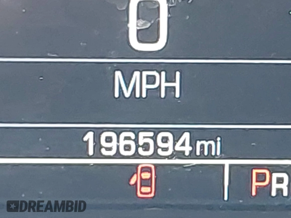 2016 Chevrolet Suburban LS with VIN 1GNSKGKC2GR189170, listed as a IAAI auction lot 41186487 with 196,594 mi miles. Bid and sale history available at carsss.com. Image 15.