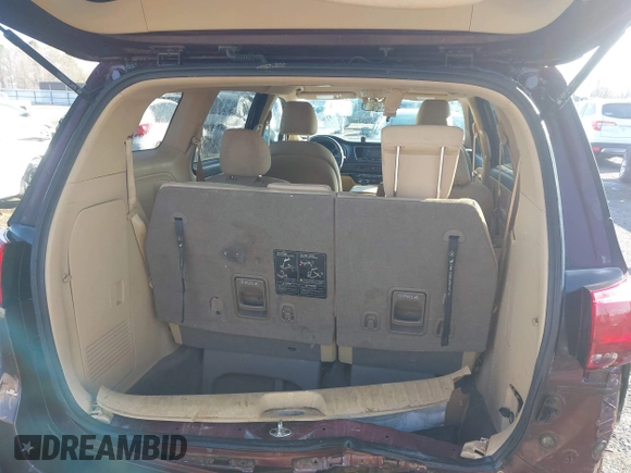 2015 Kia Sedona LX with VIN KNDMB5C14F6059569, listed as a IAAI auction lot 41564739 with 167,275 mi miles. Bid and sale history available at carsss.com. Image 8.