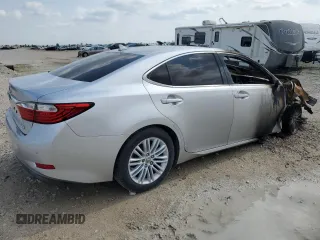 2013 Lexus ES 4dr Sdn with VIN JTHBK1GG9D2072738, listed as a Copart auction lot 54918655 with Not Provided miles and Non Repairable. Bid and sale history available at carsss.com. Image 3.