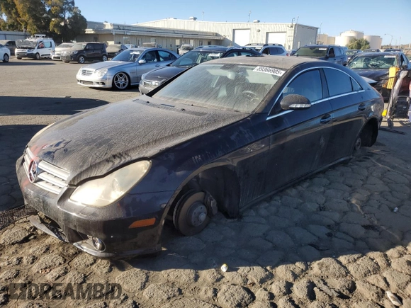 2007 Mercedes-Benz CLS 550 z VIN WDDDJ72X37A099442, wystawiony jako Copart lot #89366905 z przebiegiem Nie podano mil oraz Nie do naprawy • Non repairable. Historia ofert i sprzedaży dostępna na DreamBid. Obrazek 1.