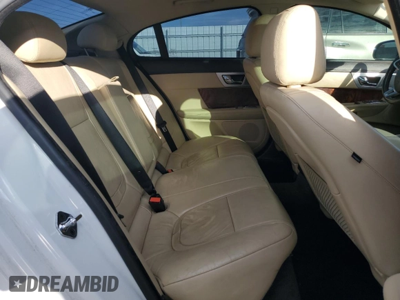 2015 Jaguar XF T Premium with VIN SAJWA0FS2FPU75151, listed as a Copart auction lot 87489784 with Not Provided miles and Clean Title. Bid and sale history available at carsss.com. Image 10.