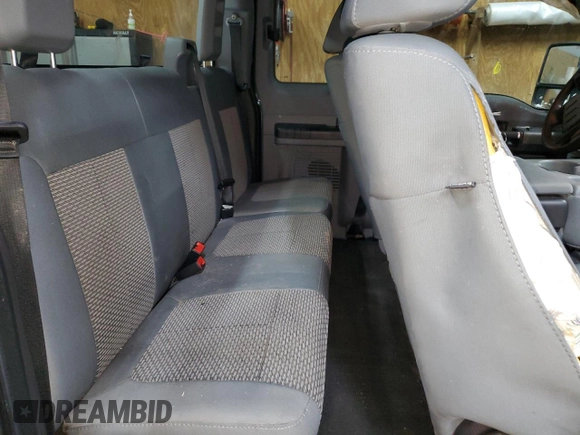 2011 Ford F-250 XL with VIN 1FT7X2BT3BEA11867, listed as a Copart auction lot 82906164 with 206,888 mi miles and Salvage Title. Bid and sale history available at DreamBid. Image 10.