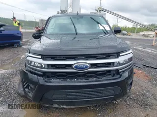 2022 Ford Expedition XLT z VIN 1FMJU1JT2NEA09523, wystawiony jako IAAI lot #42113474 z przebiegiem 52 622 mil mil oraz . Historia ofert i sprzedaży dostępna na DreamBid. Obrazek 12.