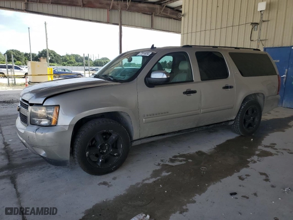2007 Chevrolet Suburban LTZ with VIN 3GNFC16Y47G267093, listed as a Copart auction lot 77914934 with 188,405 mi miles and Salvage Title. Bid and sale history available at carsss.com. Image 1.