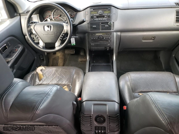 2003 Honda Pilot EX with VIN 2HKYF18653H522050, listed as a Copart auction lot 49246635 with 273,320 mi miles and Salvage Title. Bid and sale history available at carsss.com. Image 8.