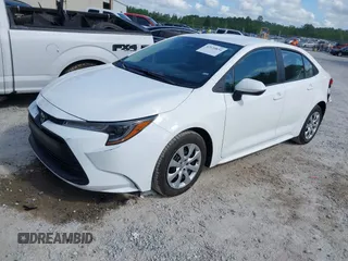 2025 Toyota Corolla LE with VIN 5YFB4MDE4SP276118, listed as a IAAI auction lot 42120834 with 43,238 mi miles. Bid and sale history available at carsss.com. Image 2.
