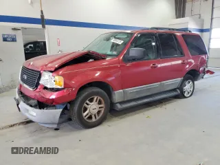2005 Ford Expedition Special Service with VIN 1FMFU16565LB02833, listed as a Copart auction lot 48905225 with 225,273 mi miles and Salvage Title. Bid and sale history available at carsss.com. Image 1.