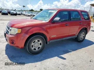 2008 Ford Escape XLS z VIN 1FMCU02Z08KC17556, wystawiony jako Copart lot #62502115 z przebiegiem 173 229 mil mil oraz Szkoda całkowita • Salvage title. Historia ofert i sprzedaży dostępna na DreamBid. Obrazek 1.