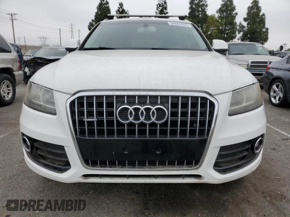 2014 Audi Q5 Premium z VIN WA1CFAFP5EA074239, wystawiony jako Copart lot #58604605 z przebiegiem 125 914 mil mil oraz Czysty tytuł • Clean title. Historia ofert i sprzedaży dostępna na DreamBid. Obrazek 5.