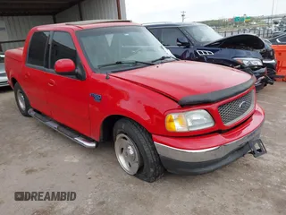 2003 Ford F-150 XLT with VIN 1FTRW07L03KD32423, listed as a IAAI auction lot 42070214 with 255,884 mi miles and . Bid and sale history available at DreamBid. Image 1.