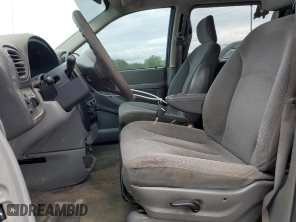 2006 Dodge Caravan SXT with VIN 1D4GP45R26B583390, listed as a Copart auction lot 54442955 with 328,965 mi miles and Salvage title. Bid and sale history available at DreamBid. Image 7.